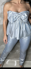 Load image into Gallery viewer, Snowflakes jeans
