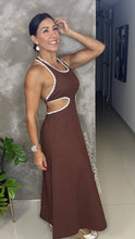 Load image into Gallery viewer, Caramelo Maxi Dress

